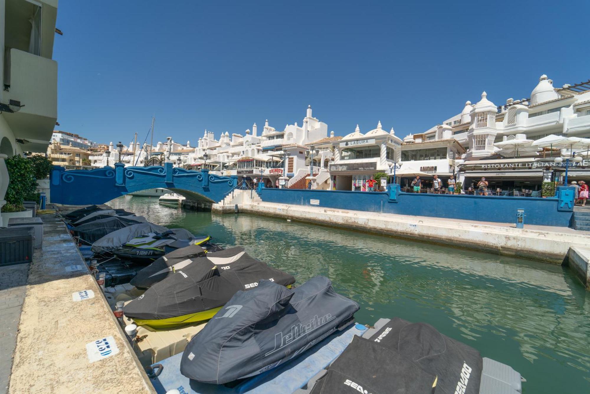 Enjoying Together Torremolinos Exterior photo
